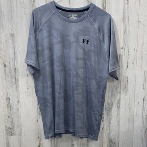 0801 Under Armour Men's Short Sleeve Gray Tee